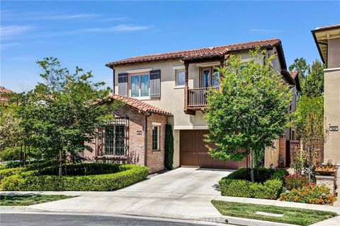 135 Bridle Path Irvine CA 92602
