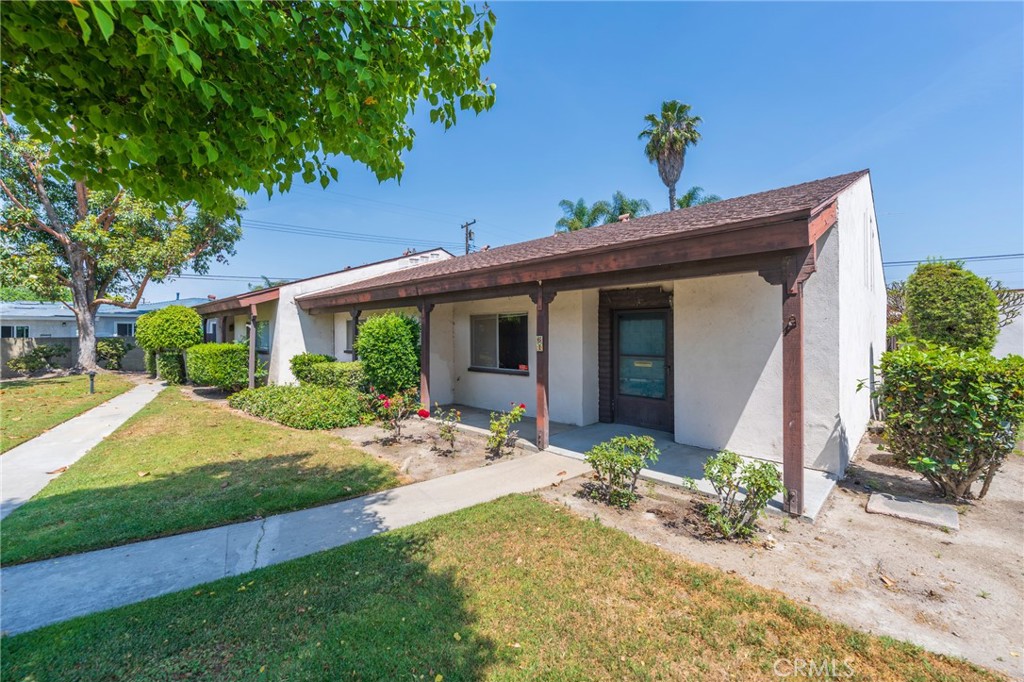 2011 W Katella Avenue 61