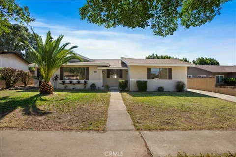 MLS: CV26131379
