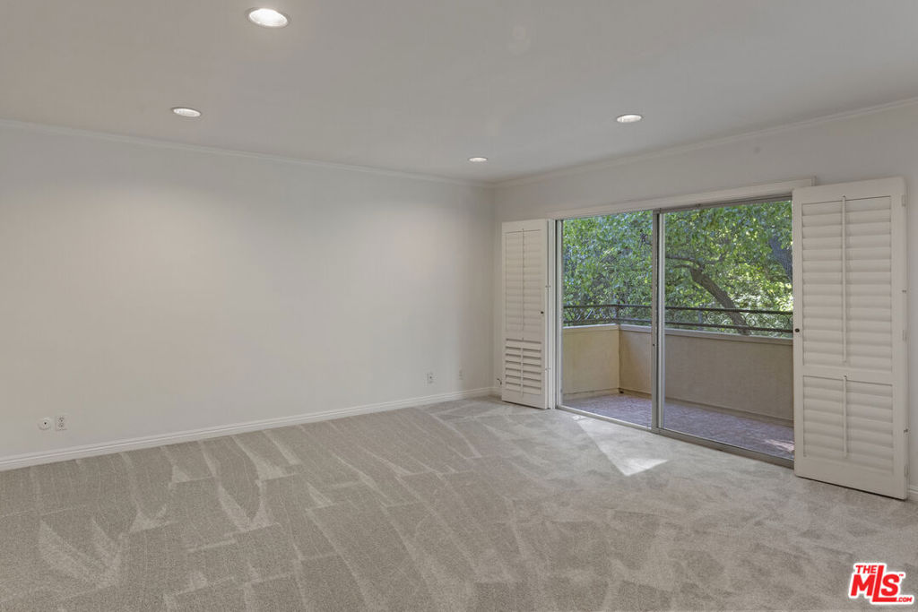 6748 Hillpark Drive 308