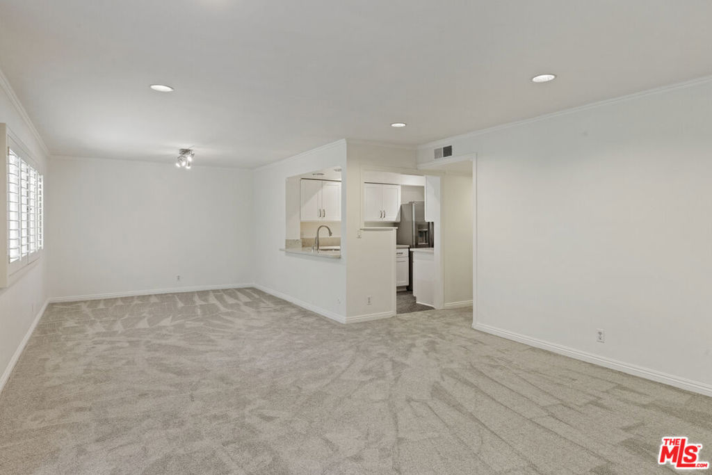 6748 Hillpark Drive 308