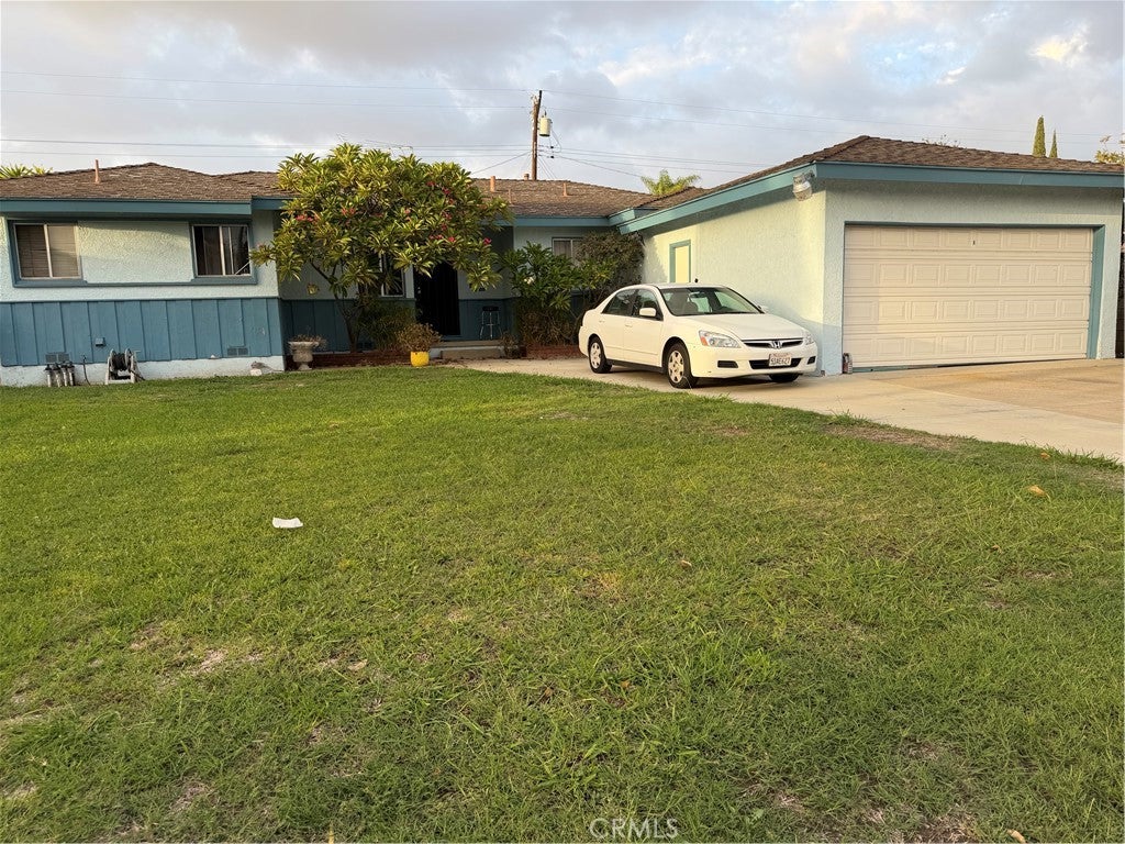 12201 Bluebell Ave