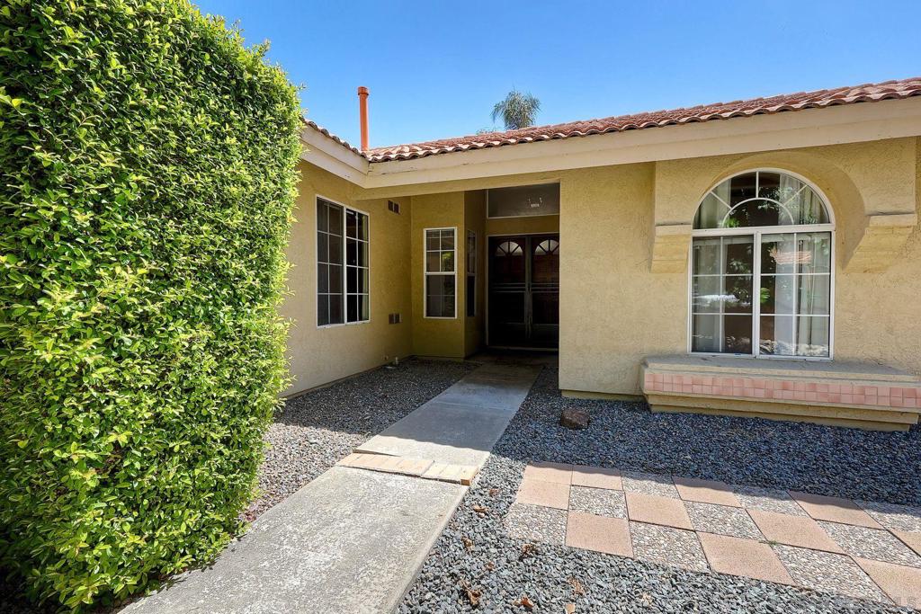 12705 Los Coches Ct