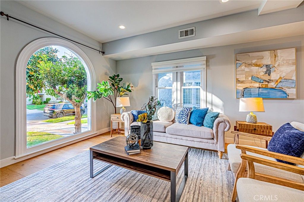 Photo of 1226 Meadowbrook Ave, Los Angeles, CA 90019 (MLS # PW26053109)