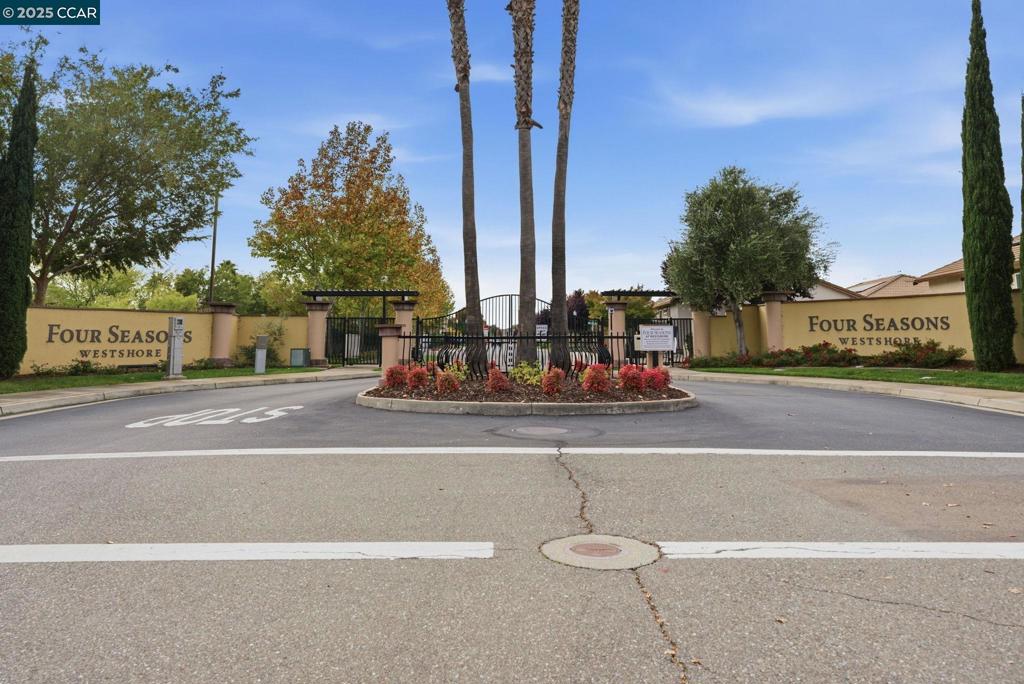 NATOMAS AREA - Residential