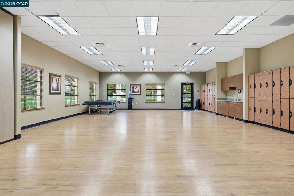 NATOMAS AREA - Residential