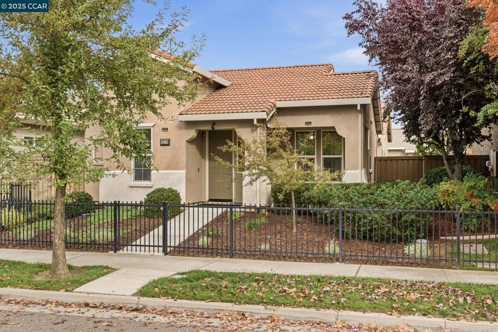 NATOMAS AREA - Residential