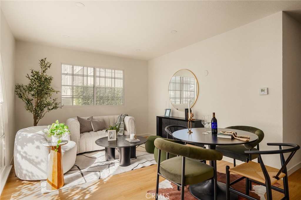 3517 Ellsworth