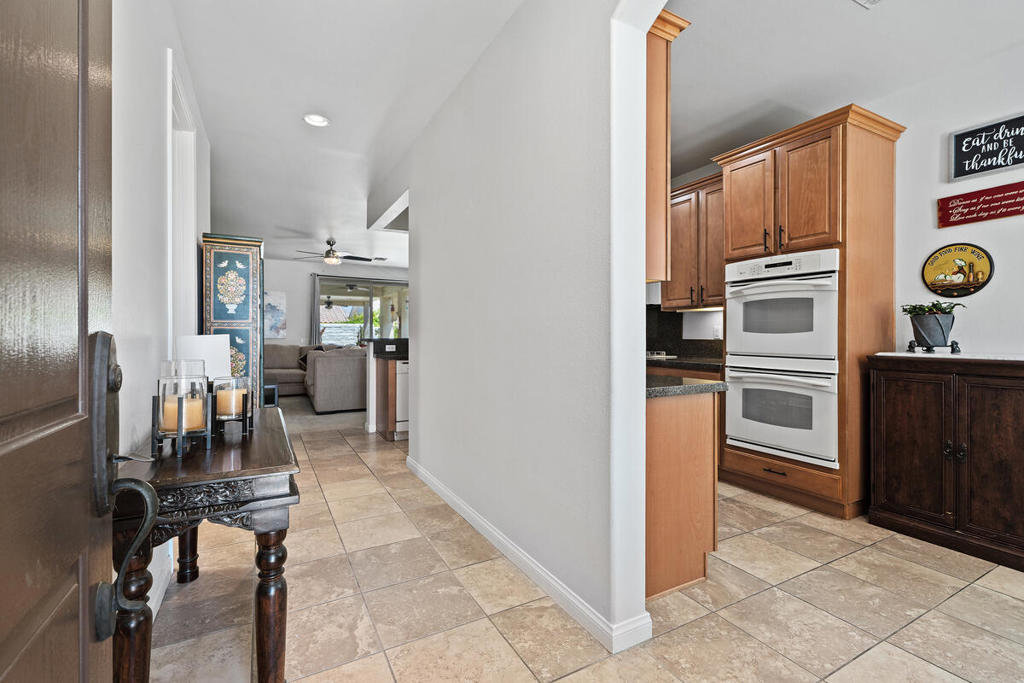 80458 avenida santa belinda