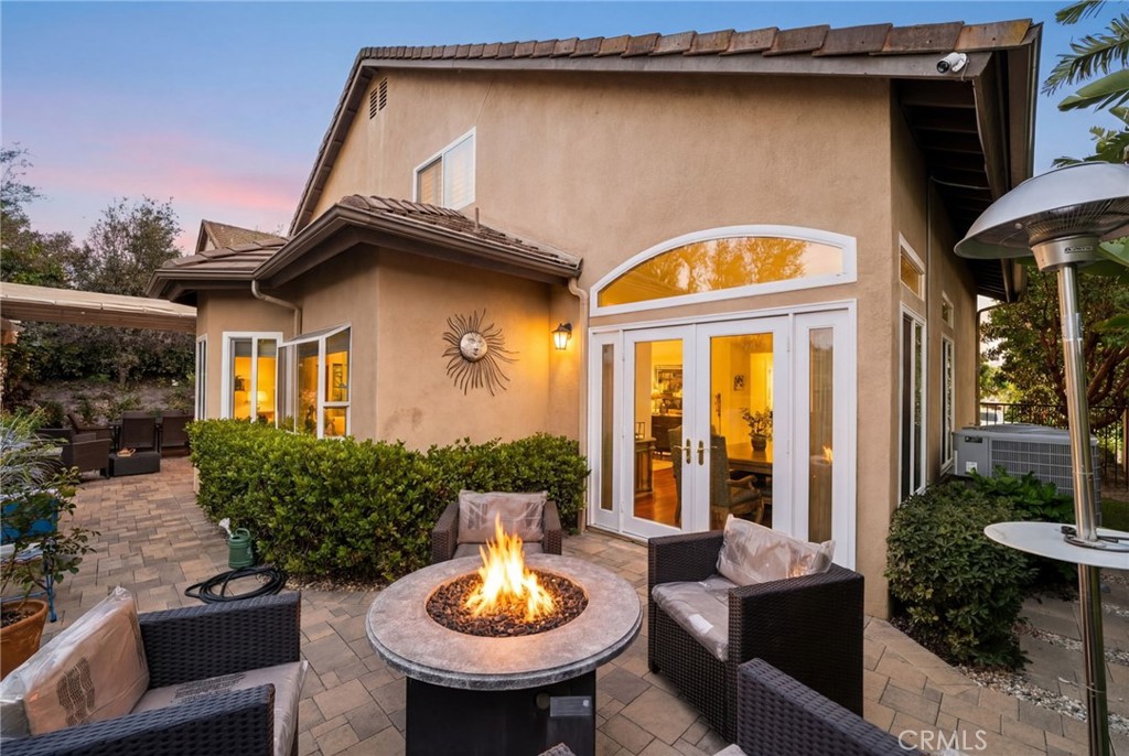 28561 Camelback