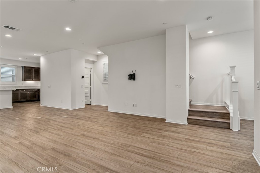 The Row Homes At Lacy Crossing - Residential