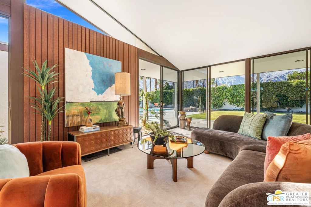 Movie Colony - Residential