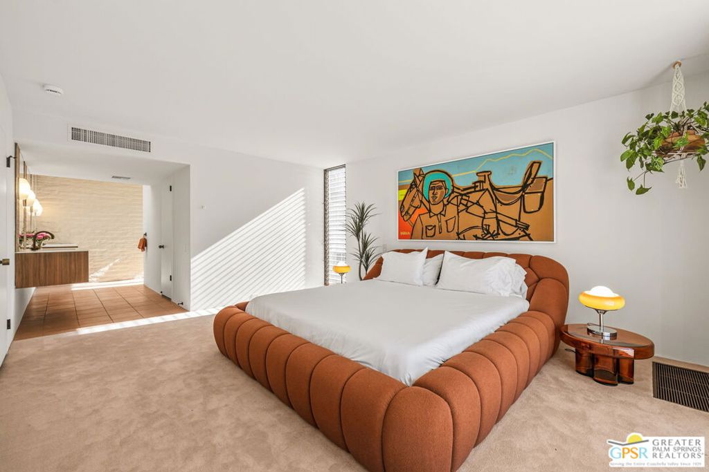 Movie Colony - Residential