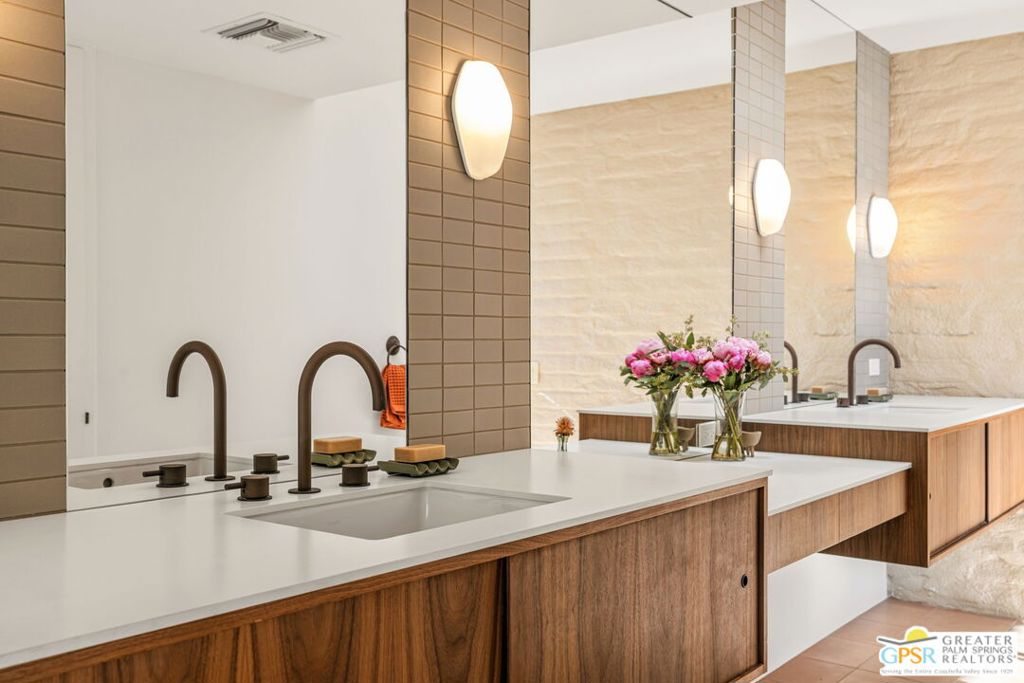 Movie Colony - Residential