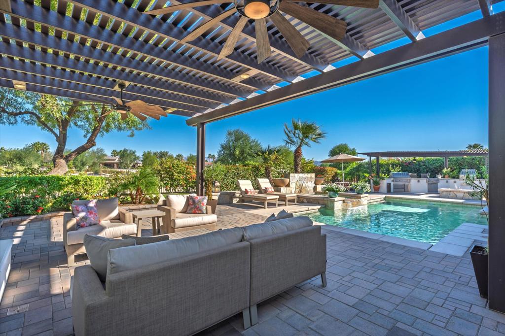 PGA Greg Norman - Residential