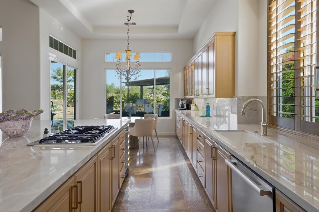 PGA Greg Norman - Residential
