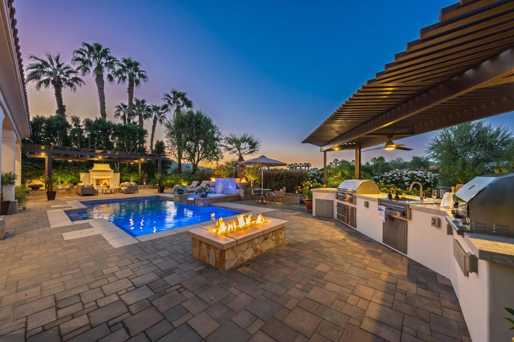 PGA Greg Norman - Residential