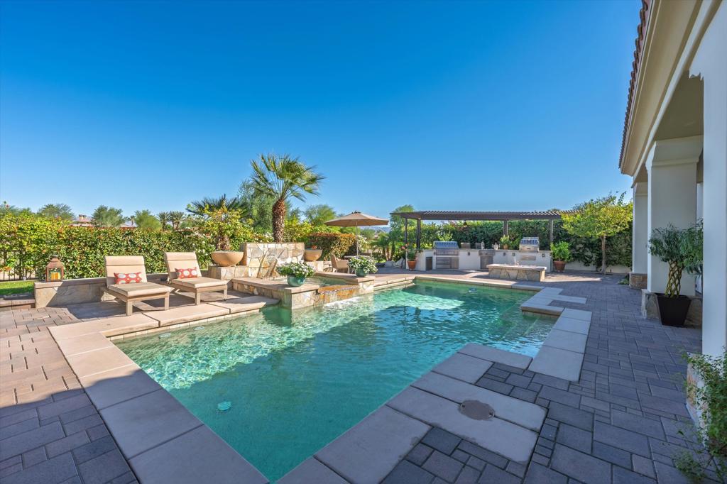 PGA Greg Norman - Residential