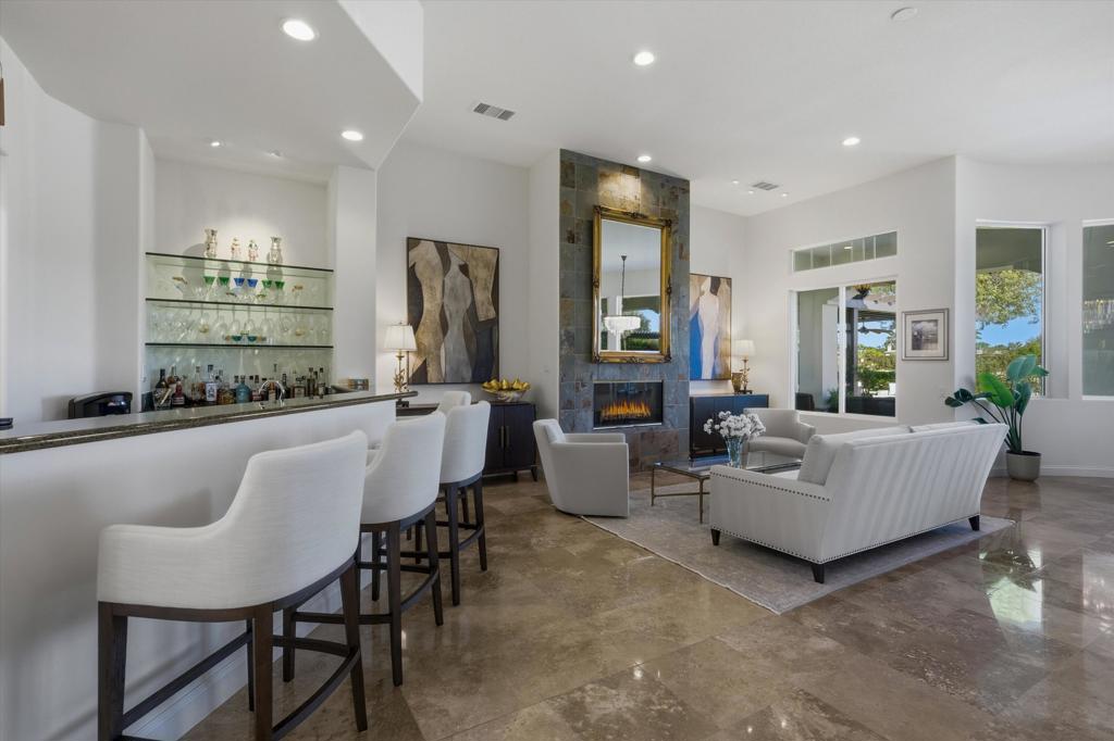 PGA Greg Norman - Residential