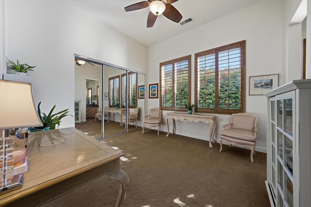 PGA Greg Norman - Residential