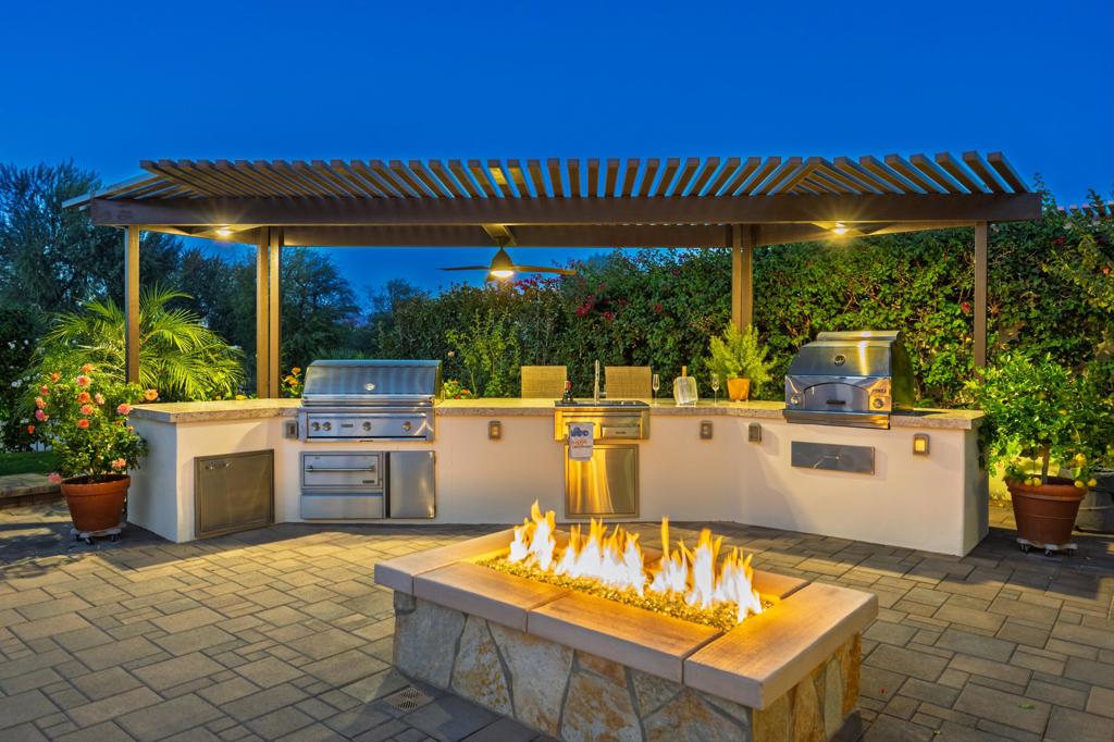 PGA Greg Norman - Residential