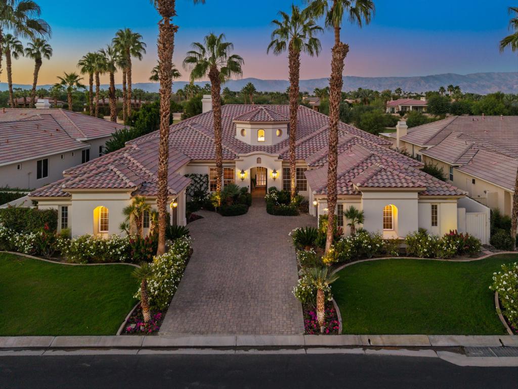 PGA Greg Norman - Residential