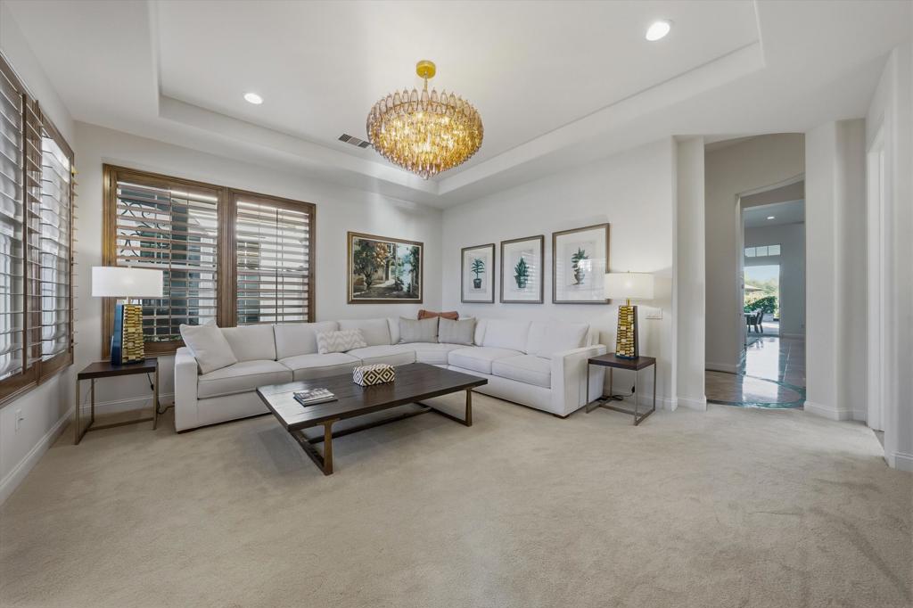 PGA Greg Norman - Residential
