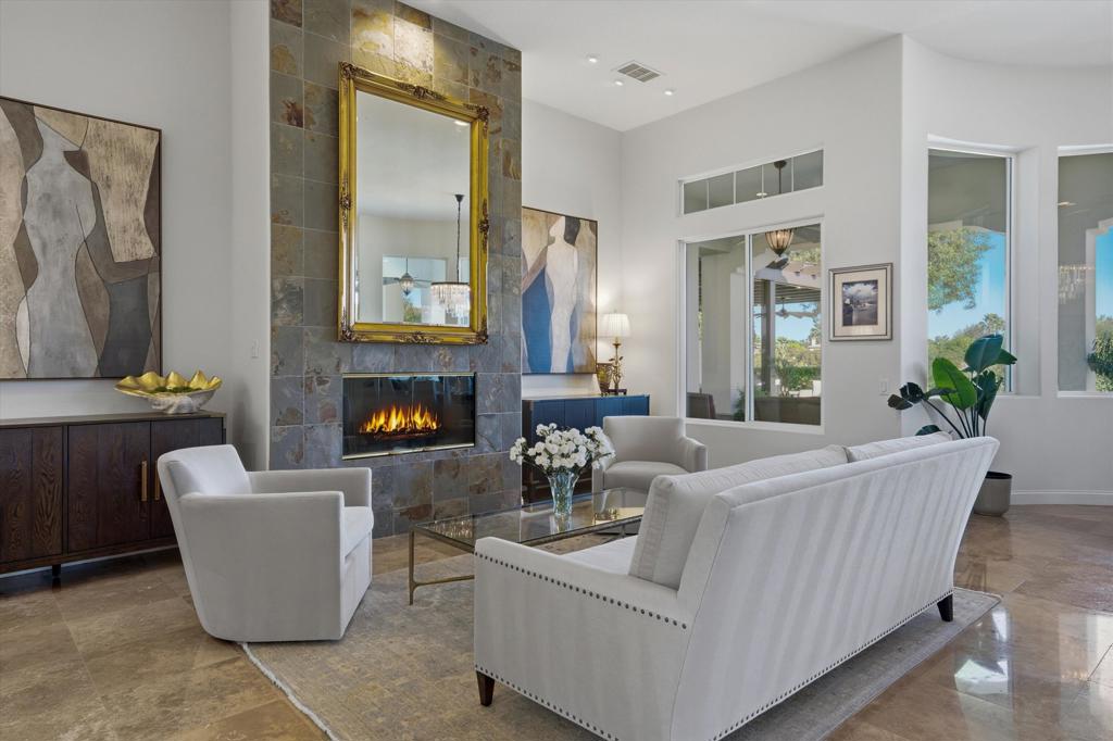 PGA Greg Norman - Residential