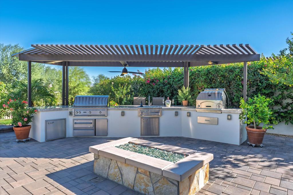 PGA Greg Norman - Residential