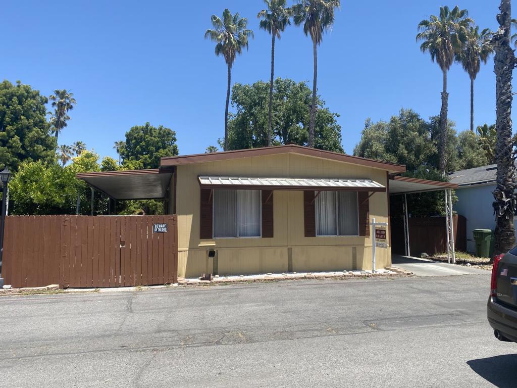 Nice 2bed, 2 ba. double wide mobile home, located next to the park club house and swimming pool. Nearby guest parking. Washer, dryer, refrigerator stay with the home. Large sided and back yard with fruit trees and storage shed. Three car carport. Great community in the south bay, easy to access freeway 87. Nearby San Jose flee market.