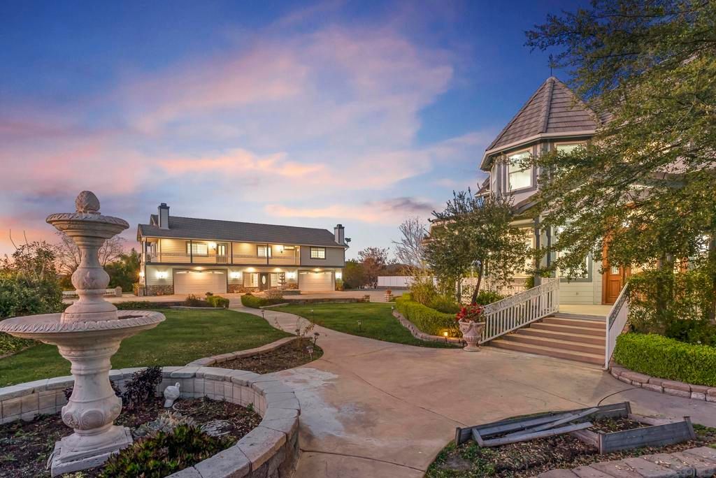 Photo of 39650 Patagonia Court Ct, Temecula, CA 92591 (MLS # 260005423SD)