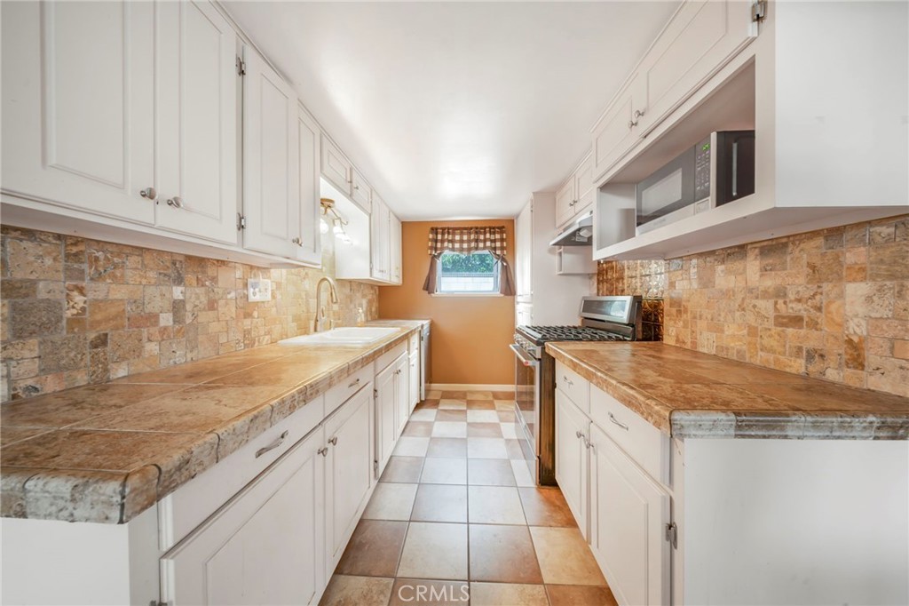 17934 E Laxford Road