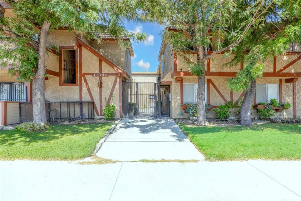 Strategically located on Victory Blvd, this 11-unit 7,030 square foot apartment building located in the heart of North Hollywood sits on an 11,988 square foot R3-zoned lot. This property features a secure gated entrance, a welcoming courtyard for residents, community laundry facilities, and ample parking. With rents currently below market value, there's great potential for rental income growth. Provides easy access to 101, 170 and 5 freeways, shopping, dining, and public transit such as the Redline. Nearby Burbank Airport, University City, NOHO Arts District and North Hollywood Park. Excellent investment opportunity with strong potential for income growth!