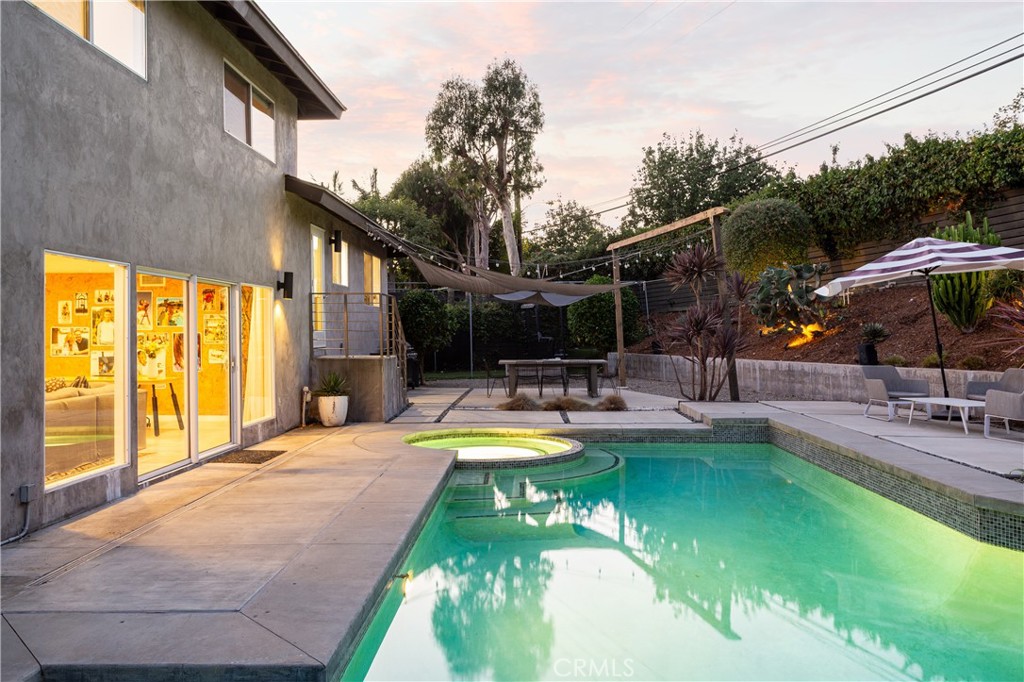 1944 Flamingo Drive