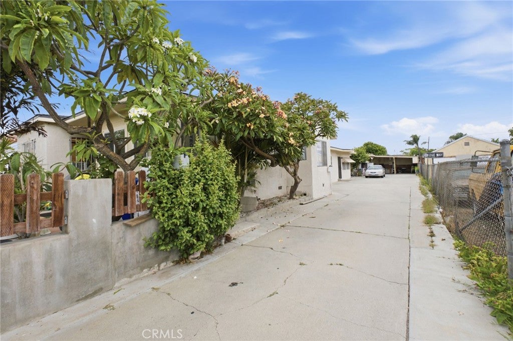 538 S Fetterly Avenue