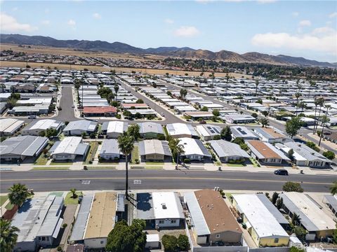 Tiny photo for 810 San Ramon Dr, Hemet, CA 92543 (MLS # SW26086284)