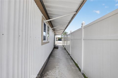 Tiny photo for 810 San Ramon Dr, Hemet, CA 92543 (MLS # SW26086284)