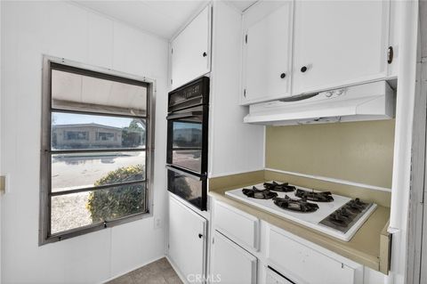 Tiny photo for 810 San Ramon Dr, Hemet, CA 92543 (MLS # SW26086284)