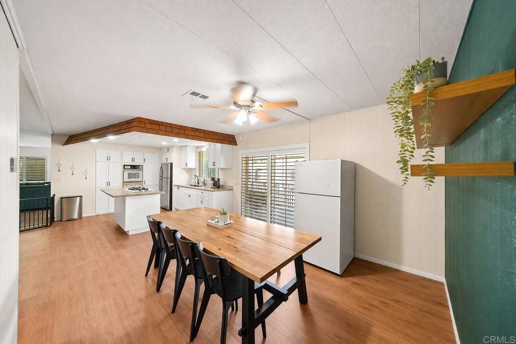 2700 E Valley Parkway SPC 3