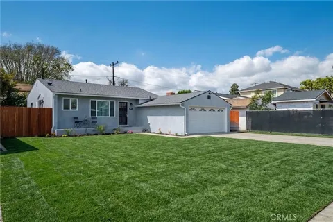 3827 Lomina Ave, Long Beach, CA 90808 - MLS#: PW26068817
