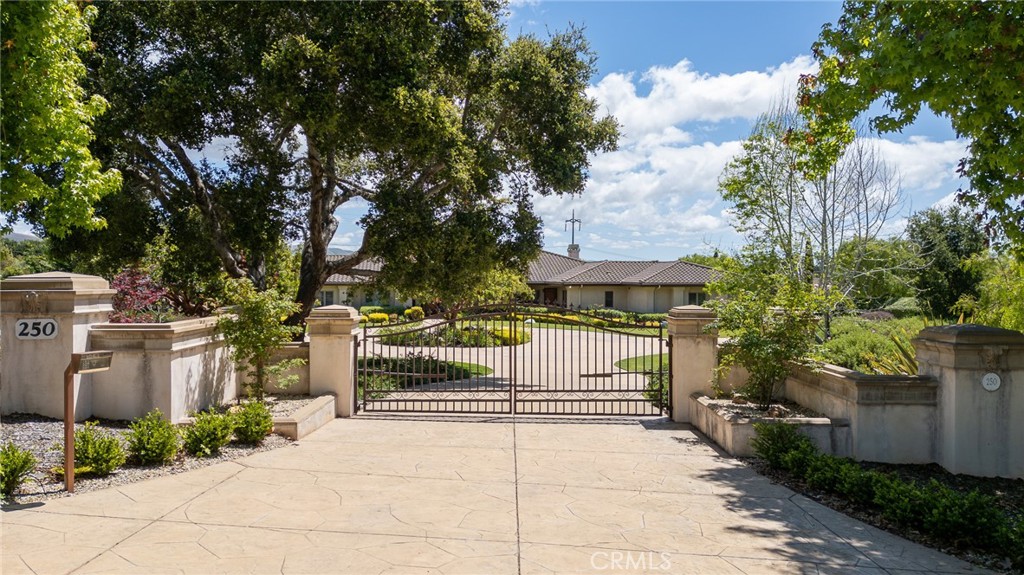 250 Foxen Bluff Lane