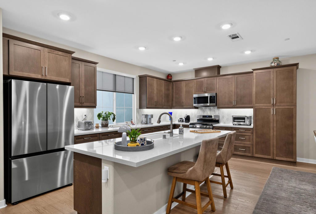 4117 Via Carrara 2