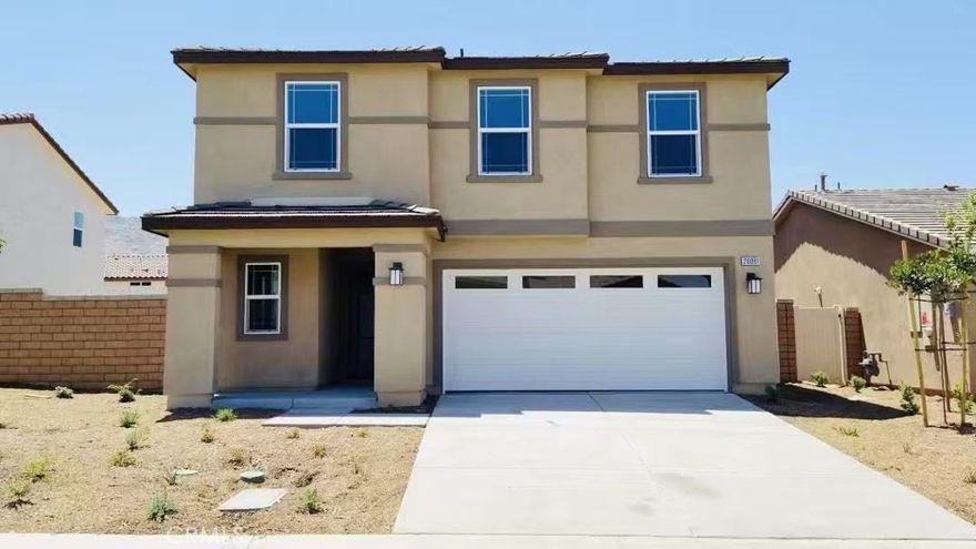 Spacious 5-bedroom, 3.5-bathroom home. 5 minutes from UC Riverside (direct access via Bus #14). Welcome Families,  Students, or professionals seeking comfort and convenience.

Easy access to I-215, Hwy 60, Hwy 91, and I-10. Only 5 miles to historic downtown Riverside for dining, shopping, and entertainment; 10 minutes to Loma Linda Medical Center; 15 minutes to Cal Baptist; and a few minutes to Highgrove Library.

Home Features: Each bedroom comes with keyed entry for added privacy. Energy-efficient paid-off solar panels, tankless water heater, and water-smart landscaping help keep utility costs low.

Appliances Included: Kitchen equipped with refrigerator, oven, dishwasher, and microwave. Laundry room includes a washing machine and gas dryer.

Parking: 2-car garage, driveway parking.

Quiet Location: Enjoy a peaceful setting while staying close to everything Riverside has to offer.

Move-in Ready! One month’s rent required as a security deposit.
