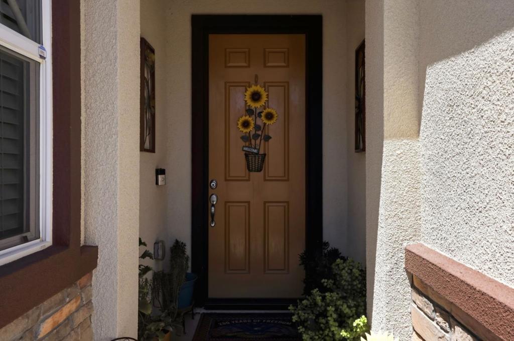 450 Amabile Drive