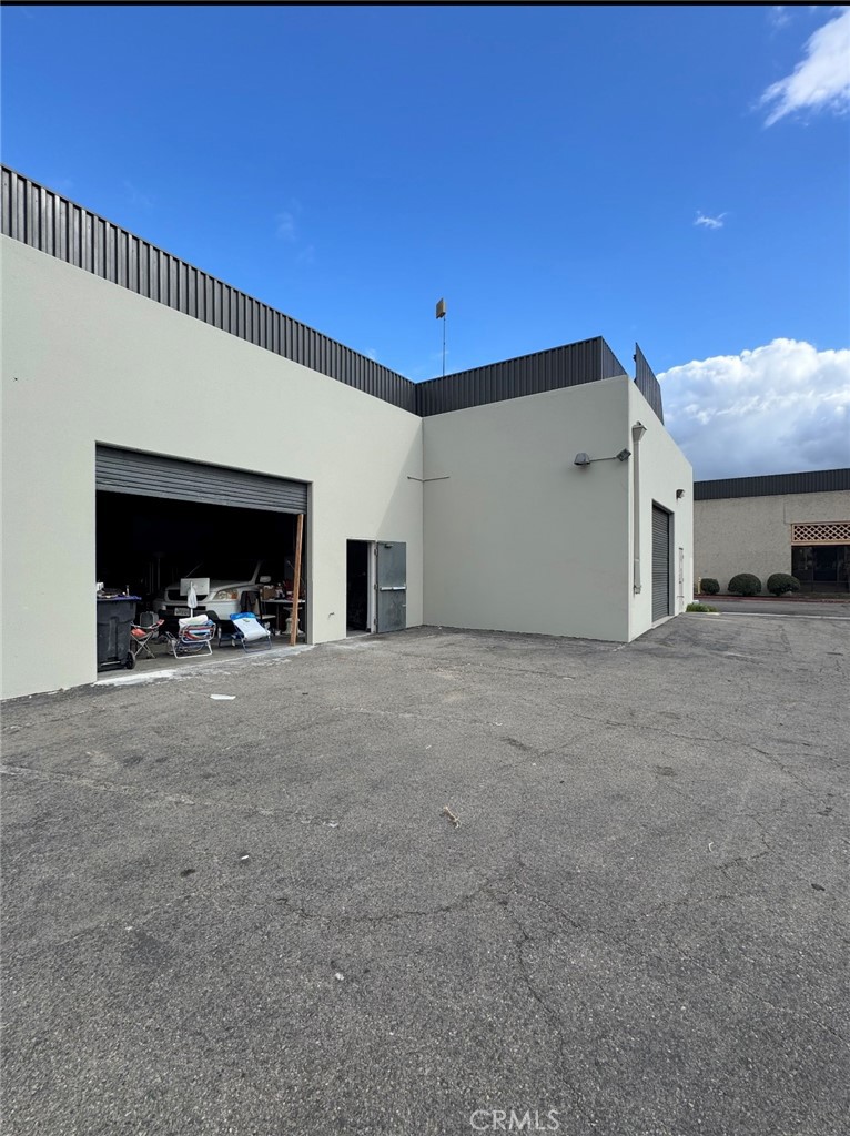 13902 Harbor Blvd