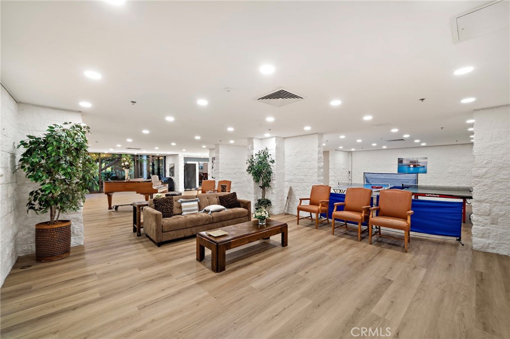 Leisure World (LW) - Residential