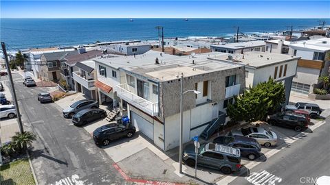 Photo of 330 34th Place, Manhattan Beach, CA 90266 (MLS # OC25137868)