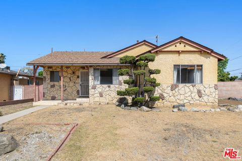 Photo of 12703 Ratner Street, North Hollywood, CA 91605 (MLS # 26671537)