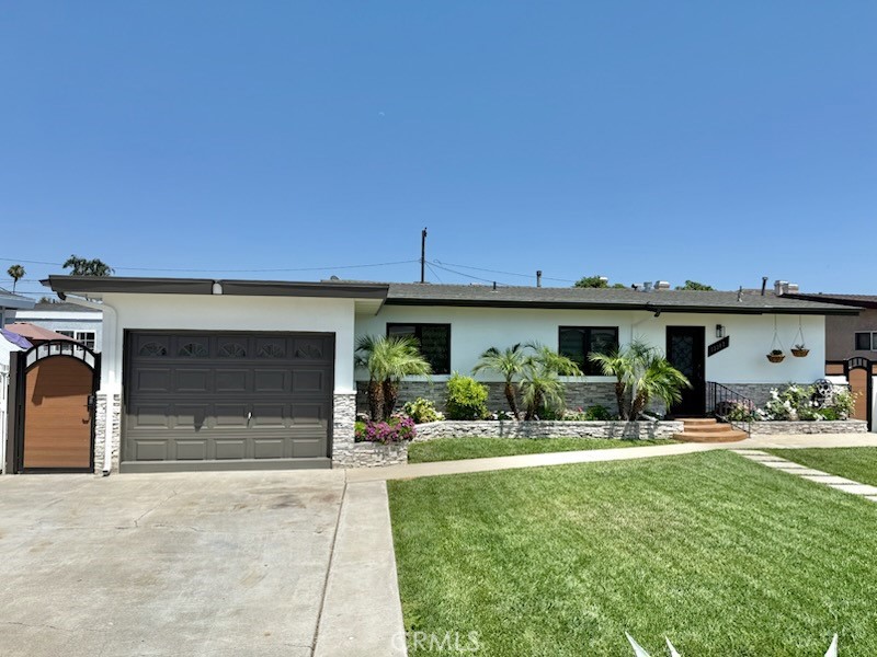 13302 Sandra Place