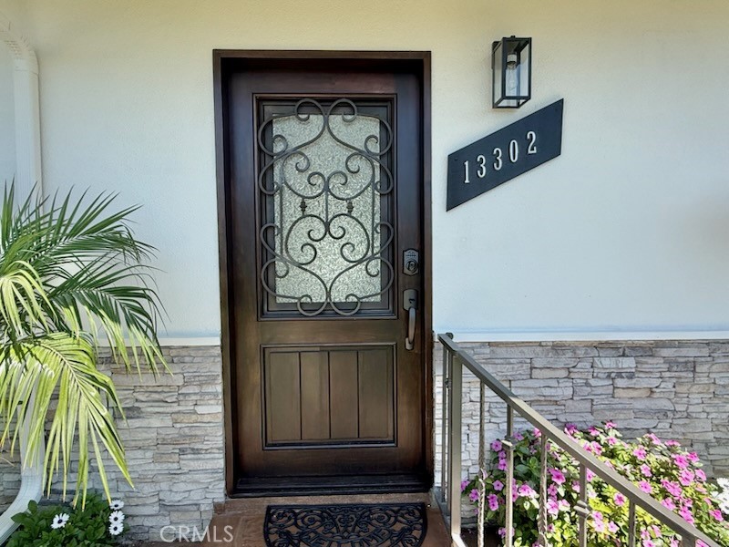 13302 Sandra Place